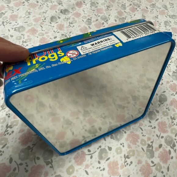 Jumpin' Frogs Game in Tin - Free with any purchase! - Picture 5 of 6